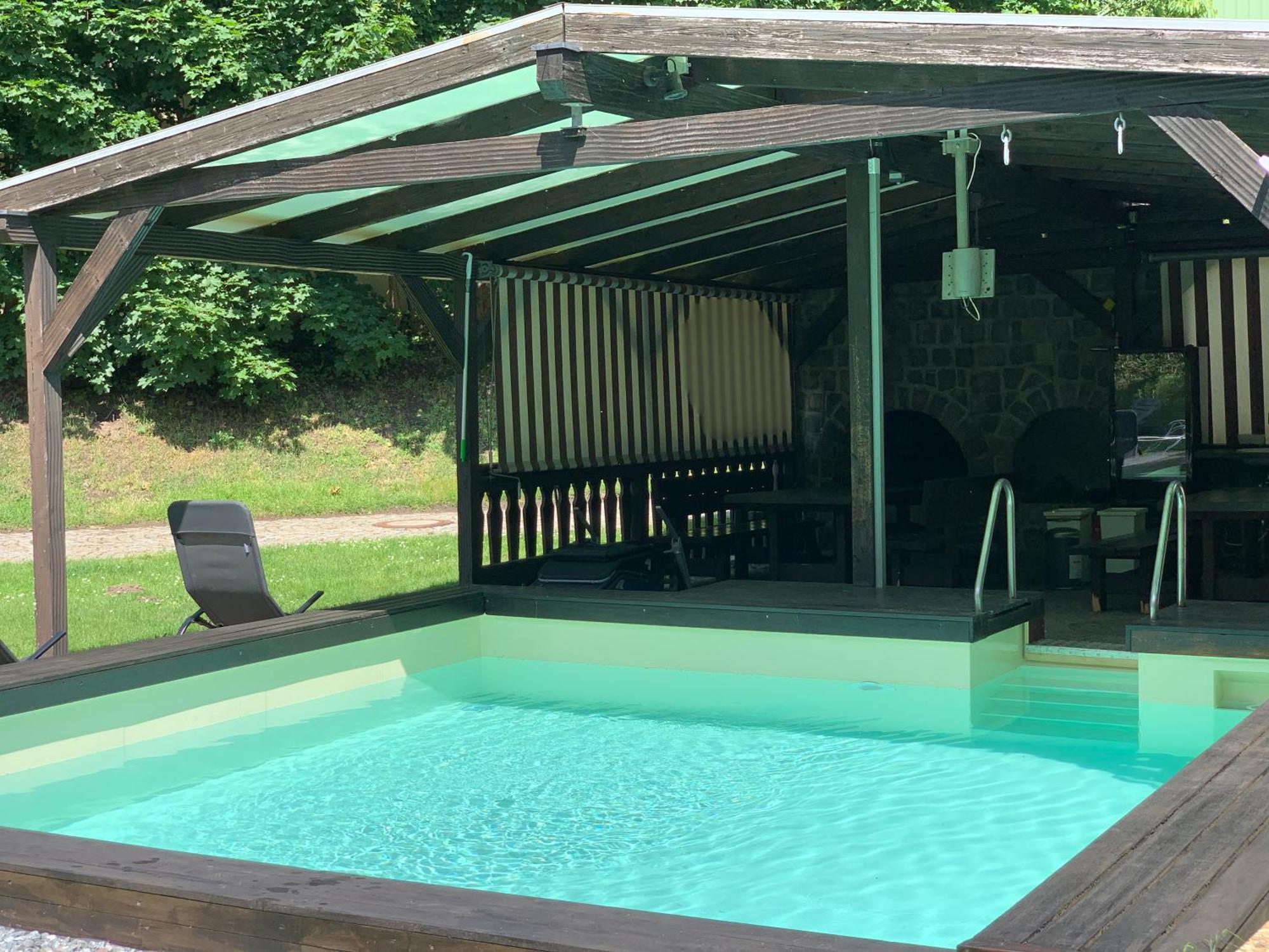 Villa Mit Pool Und Grillplatz In Regensburg Ngoại thất bức ảnh